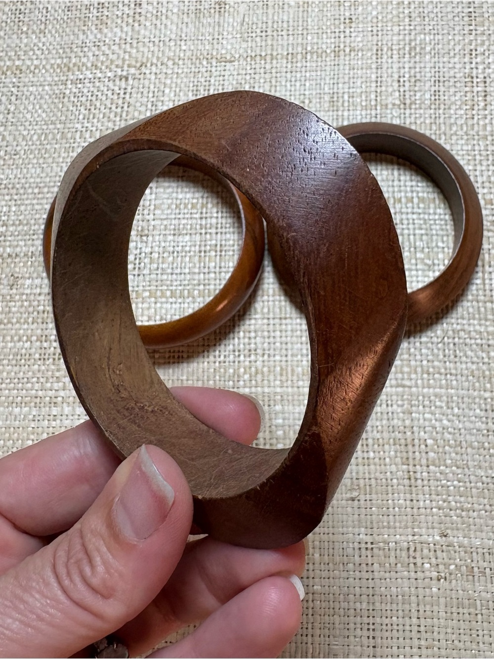 Vintage Carved Wooden Bangle Bracelet Set of 3 Brown Boho Statement Bangles - Picture 3 of 6
